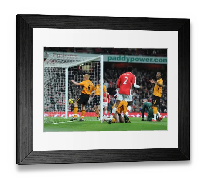 Framed Print : Eduardo taps the ball into an empty net to score the 2nd Arsenal goal. Arsenal 3