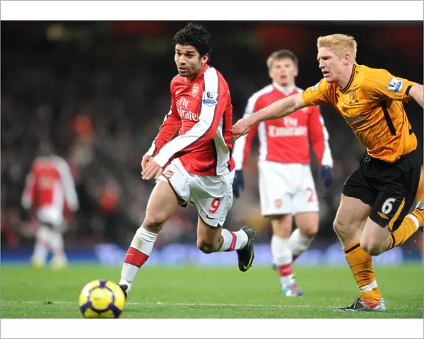 Eduardo (Arsenal) Paul McShane (Hull). Arsenal 3: 0 Hull City, Barclays Premier league