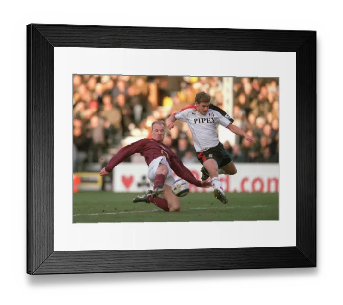 Framed Print : Dennis Bergkamp (Arsenal) Moritz Volz (Fulham). Fulham 0: 4 Arsenal Framed Print : Dennis Bergkamp (Arsenal) Moritz Volz (Fulham). Fulham 0: 4 Arsenal