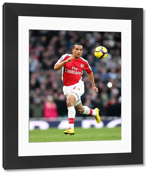 Theo Walcott (Arsenal). Arsenal 3: 0 Aston Villa. Barclays Premier League