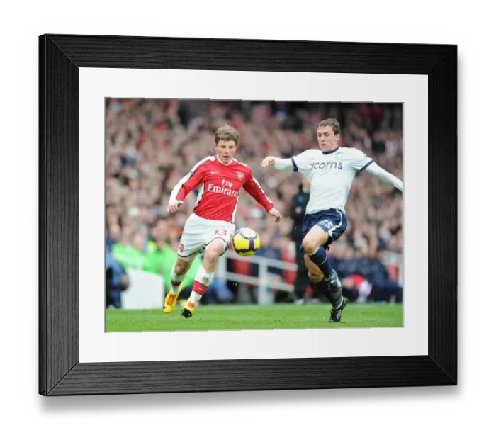 Framed Print : Andrey Arshavin (Arsenal) Stephen Warnock (Aston Villa). Arsenal 3: 0 Aston Villa