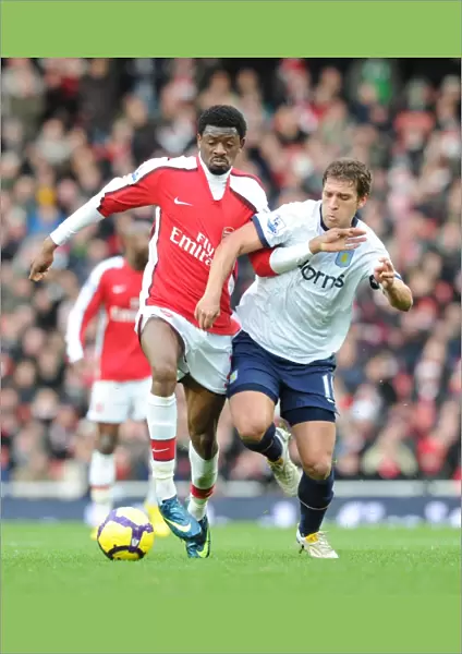 Abou Diaby (Arsenal) Stiliyan Petrov (Aston Villa). Arsenal 3: 0 Aston Villa