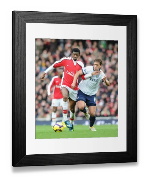 Framed Print : Abou Diaby (Arsenal) Stiliyan Petrov (Aston Villa). Arsenal 3: 0 Aston Villa Framed Print : Abou Diaby (Arsenal) Stiliyan Petrov (Aston Villa). Arsenal 3: 0 Aston Villa