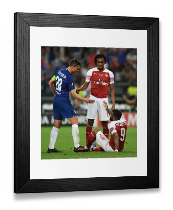 Framed Print : Arsenal's Agony: Europa League Final Defeat at the Hands of Chelsea
