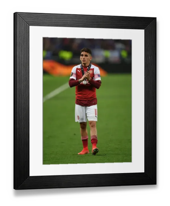 Framed Print : Arsenal's Lucas Torreira Celebrates with Fans after Europa League Final Loss to Chelsea in Baku Framed Print : Arsenal's Lucas Torreira Celebrates with Fans after Europa League Final Loss to Chelsea in Baku
