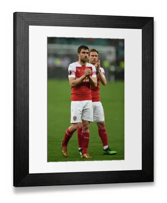 Framed Print : Arsenal's Sokratis Celebrates with Fans after Europa League Final Loss to Chelsea in Baku Framed Print : Arsenal's Sokratis Celebrates with Fans after Europa League Final Loss to Chelsea in Baku
