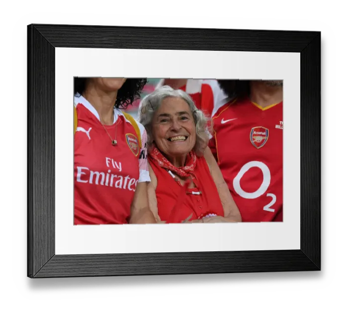 Framed Print : Arsenal Fan's Anticipation: Europa League Final Showdown against Chelsea in Baku Framed Print : Arsenal Fan's Anticipation: Europa League Final Showdown against Chelsea in Baku