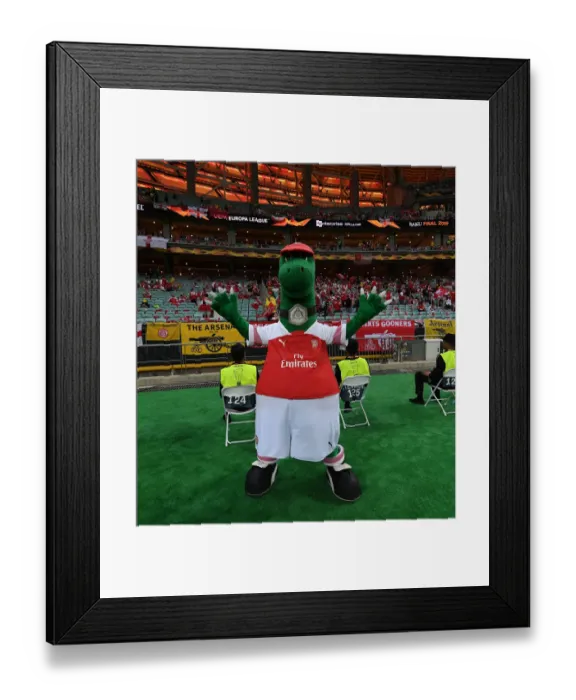 Framed Print : Arsenal's Gunnersaurus at the Europa League Final against Chelsea, Baku 2019