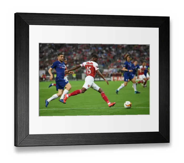 Framed Print : Arsenal vs. Chelsea - UEFA Europa League Final Showdown: Ainsley Maitland-Niles vs. Mateo Kovacic