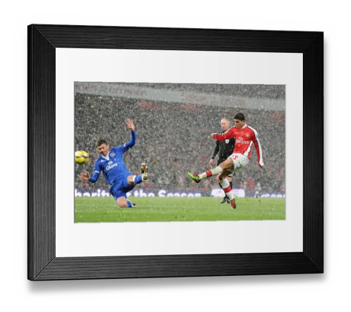 Framed Print : Denilson (Arsenal) Diniyar Bilyaletdinov (Everton). Arsenal 2: 2 Everton