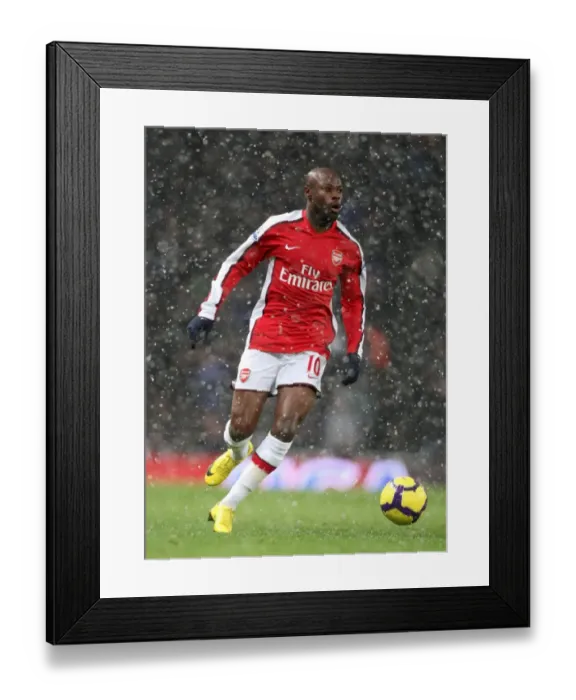 Framed Print : Arsenal's William Gallas in Action Against Everton - Barclays Premier League 2:2 Draw (January 9, 2010) Framed Print : Arsenal's William Gallas in Action Against Everton - Barclays Premier League 2:2 Draw (January 9, 2010)