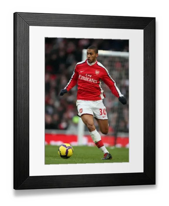 Framed Print : Armand Traore vs Everton: 2-2 Stalemate at Emirates, Barclays Premier League (2010) Framed Print : Armand Traore vs Everton: 2-2 Stalemate at Emirates, Barclays Premier League (2010)