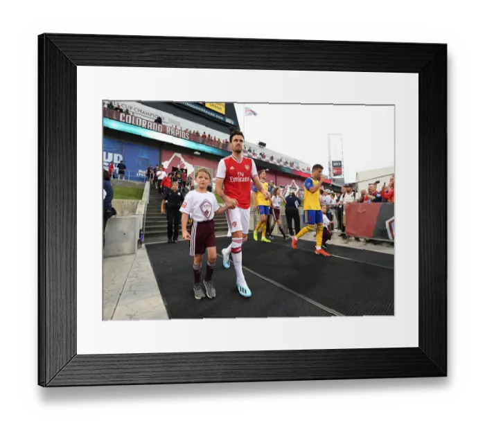 Framed Print : Arsenal's Carl Jenkinson Prepares for Colorado Rapids Clash