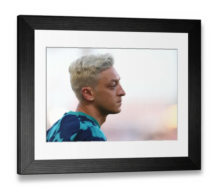 Framed Print : Mesut Ozil vs Bayern Munich: A Reunion in the International Champions Cup Framed Print : Mesut Ozil vs Bayern Munich: A Reunion in the International Champions Cup