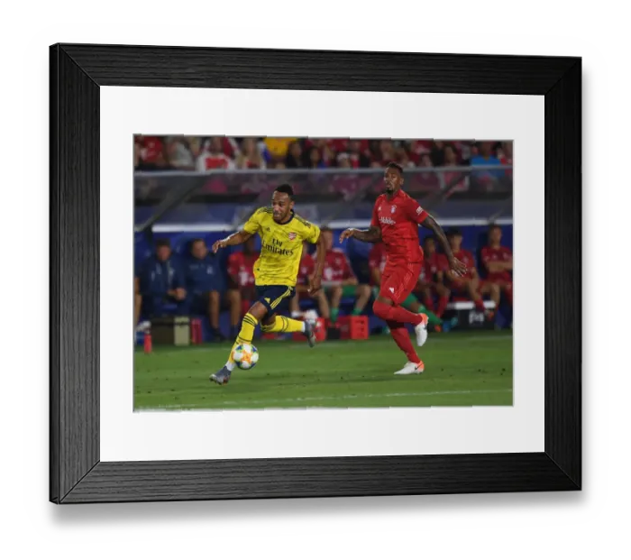 Framed Print : Arsenal vs. Bayern Munich: Aubameyang vs. Boateng Clash in International Champions Cup (2019) Framed Print : Arsenal vs. Bayern Munich: Aubameyang vs. Boateng Clash in International Champions Cup (2019)