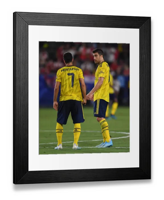 Framed Print : Arsenal FC: 2019 Pre-Season Tour - Battle in Los Angeles: Arsenal vs. Bayern Munich Framed Print : Arsenal FC: 2019 Pre-Season Tour - Battle in Los Angeles: Arsenal vs. Bayern Munich
