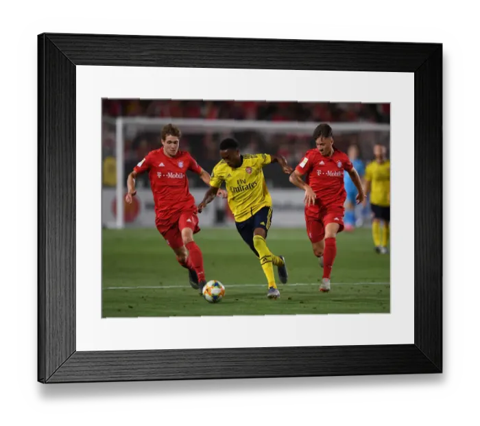 Framed Print : Arsenal vs Bayern Munich: International Champions Cup Clash in Los Angeles Framed Print : Arsenal vs Bayern Munich: International Champions Cup Clash in Los Angeles