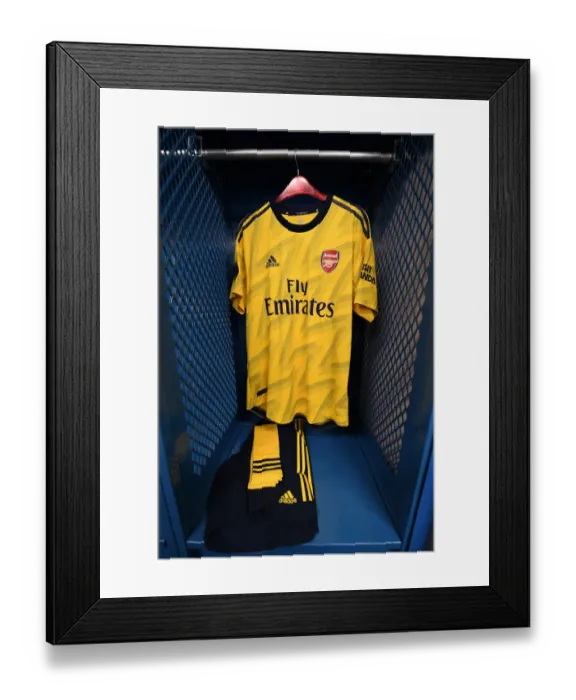 Framed Print : Arsenal FC: Goalkeepers Pre-Season Showdown - Arsenal vs. Bayern Munich, 2019: Readying for International Champions Cup Clash in Los Angeles