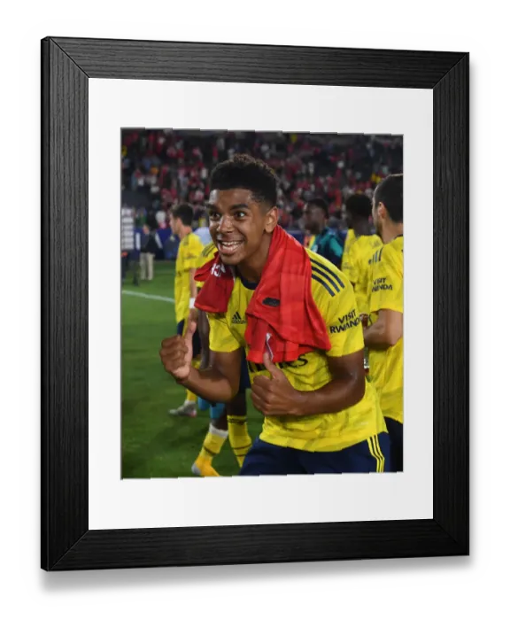 Framed Print : Arsenal FC: Pre-Season Tour 2019 - Arsenal vs. Bayern Munich, Los Angeles Framed Print : Arsenal FC: Pre-Season Tour 2019 - Arsenal vs. Bayern Munich, Los Angeles