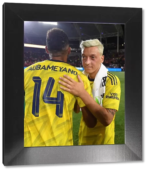 Arsenal Stars Mesut Ozil and Pierre-Emerick Aubameyang Post-Match at 2019 International Champions Cup in Los Angeles