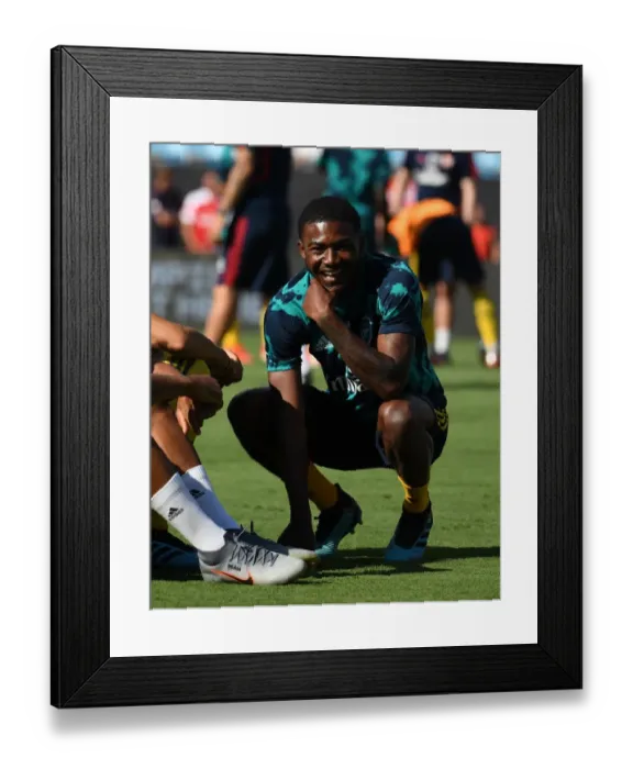 Framed Print : Arsenal's Ainsley Maitland-Niles Prepares for Arsenal v Fiorentina at 2019 International Champions Cup, Charlotte Framed Print : Arsenal's Ainsley Maitland-Niles Prepares for Arsenal v Fiorentina at 2019 International Champions Cup, Charlotte