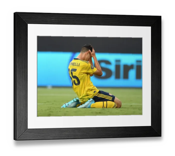 Framed Print : Gabriel Martinelli's Breakout Performance: Arsenal's Victory over ACF Fiorentina in 2019 International Champions Cup, Charlotte Framed Print : Gabriel Martinelli's Breakout Performance: Arsenal's Victory over ACF Fiorentina in 2019 International Champions Cup, Charlotte