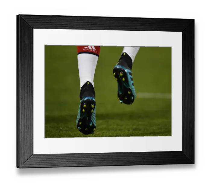 Framed Print : Mesut Ozil in Action: Arsenal vs Colorado Rapids, Pre-Season Friendly, 2019 Framed Print : Mesut Ozil in Action: Arsenal vs Colorado Rapids, Pre-Season Friendly, 2019