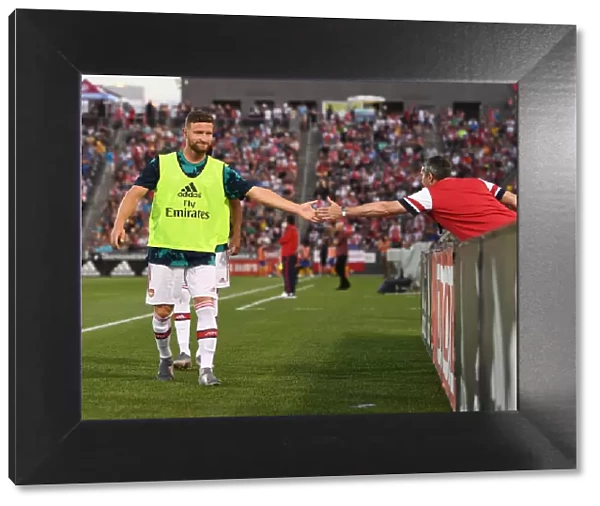 Arsenal's Mustafi Greets Fans in Colorado: Arsenal FC vs Colorado Rapids Pre-Season Friendly (2019)