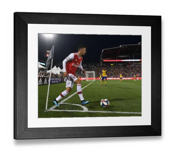 Framed Print : Mesut Ozil in Action: Arsenal vs Colorado Rapids (2019-20 Pre-Season Friendly) Framed Print : Mesut Ozil in Action: Arsenal vs Colorado Rapids (2019-20 Pre-Season Friendly)