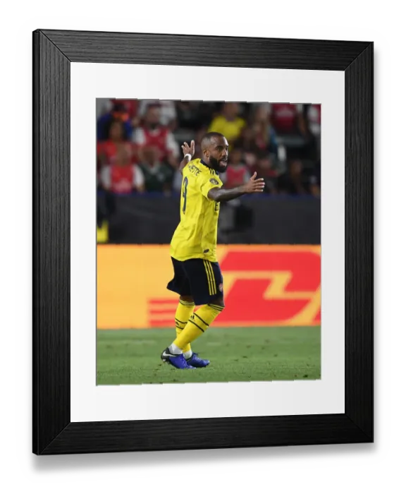 Framed Print : Arsenal's Lacazette Faces Bayern Munich in 2019 International Champions Cup Framed Print : Arsenal's Lacazette Faces Bayern Munich in 2019 International Champions Cup