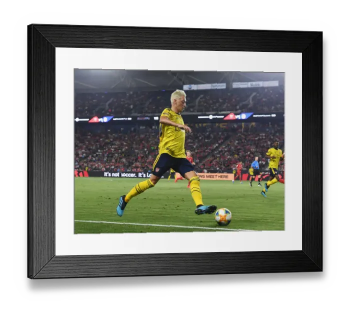 Framed Print : Arsenal vs. Bayern Munich: International Champions Cup Clash at Carson Stadium (2019) Framed Print : Arsenal vs. Bayern Munich: International Champions Cup Clash at Carson Stadium (2019)