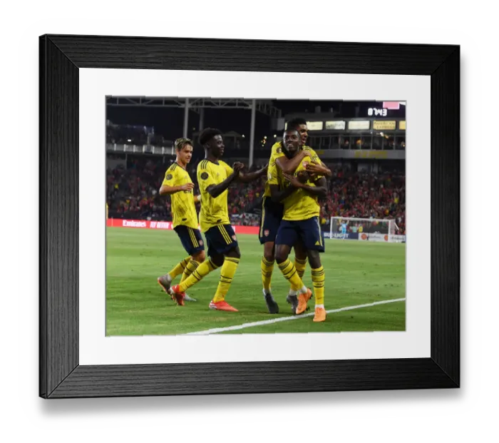 Framed Print : Eddie Nketiah Stuns Bayern Munich: Thrilling 2019 Arsenal Goal in Pre-Season Clash