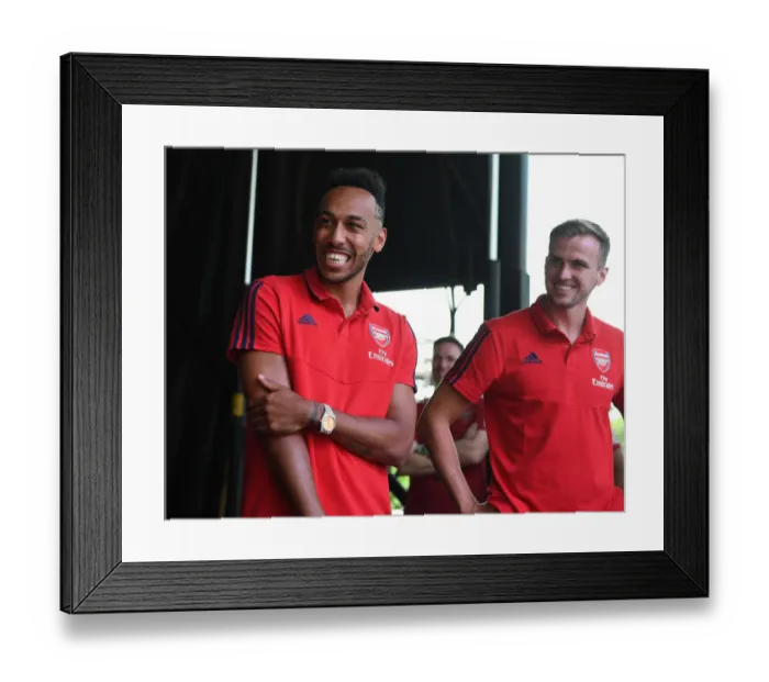 Framed Print : Arsenal Players Meet Fans Before Arsenal v Fiorentina in 2019 International Champions Cup, Charlotte