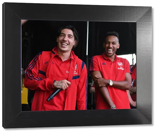 Arsenal Stars Meet Fans Before Arsenal v Fiorentina International Champions Cup Match in Charlotte, 2019