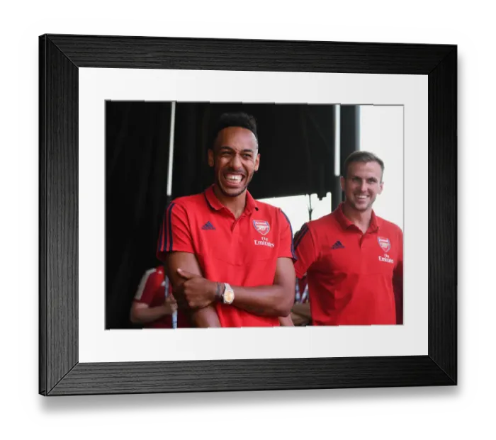 Framed Print : Arsenal Players Greet Fans before Arsenal v Fiorentina in 2019 International Champions Cup, Charlotte