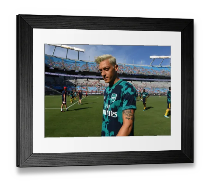 Framed Print : Arsenal's Mesut Ozil Prepares for Arsenal v Fiorentina at 2019 International Champions Cup, Charlotte Framed Print : Arsenal's Mesut Ozil Prepares for Arsenal v Fiorentina at 2019 International Champions Cup, Charlotte