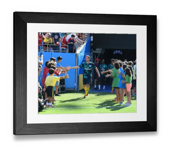 Framed Print : Arsenal FC: Nacho Monreal Pre-Season Training, Arsenal v ACF Fiorentina, Charlotte 2019