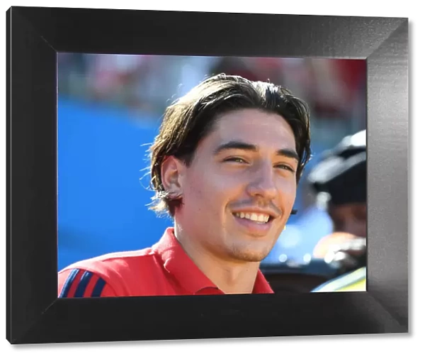 Arsenal's Hector Bellerin Prepares for Arsenal v Fiorentina at 2019 International Champions Cup, Charlotte