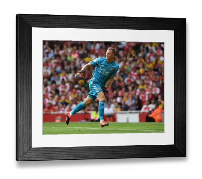 Framed Print : Arsenal's Bernd Leno in Action: Emirates Cup 2019 - Arsenal vs. Olympique Lyonnais Framed Print : Arsenal's Bernd Leno in Action: Emirates Cup 2019 - Arsenal vs. Olympique Lyonnais