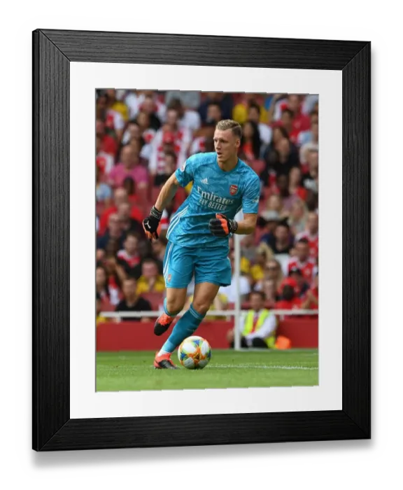 Framed Print : Arsenal's Bernd Leno in Action: Arsenal vs. Olympique Lyonnais, Emirates Cup 2019