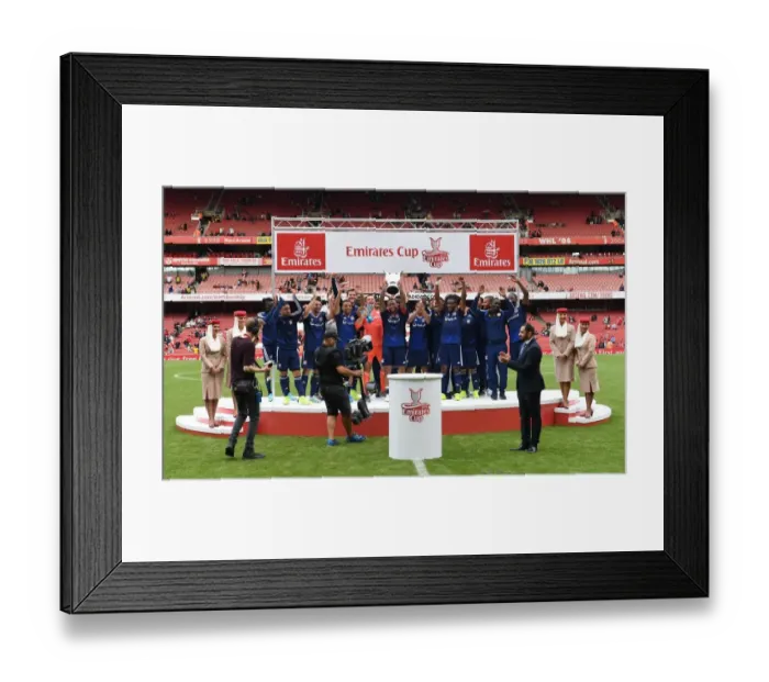 Framed Print : Olympique Lyonnais Celebrate Emirates Cup Victory over Arsenal