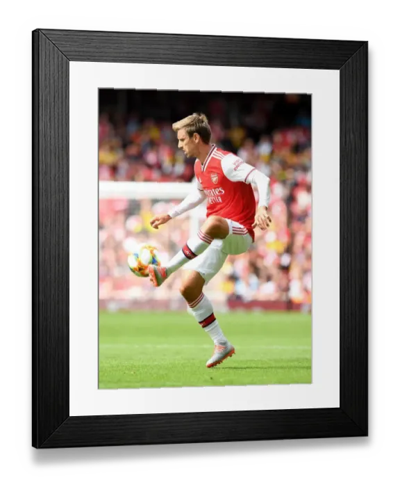 Framed Print : Monreal in Action: Arsenal vs. Olympique Lyonnais at Emirates Cup 2019 Framed Print : Monreal in Action: Arsenal vs. Olympique Lyonnais at Emirates Cup 2019