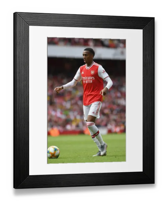 Framed Print : Arsenal vs. Olympique Lyonnais: Joe Willock in Action at the Emirates Cup, 2019 Framed Print : Arsenal vs. Olympique Lyonnais: Joe Willock in Action at the Emirates Cup, 2019