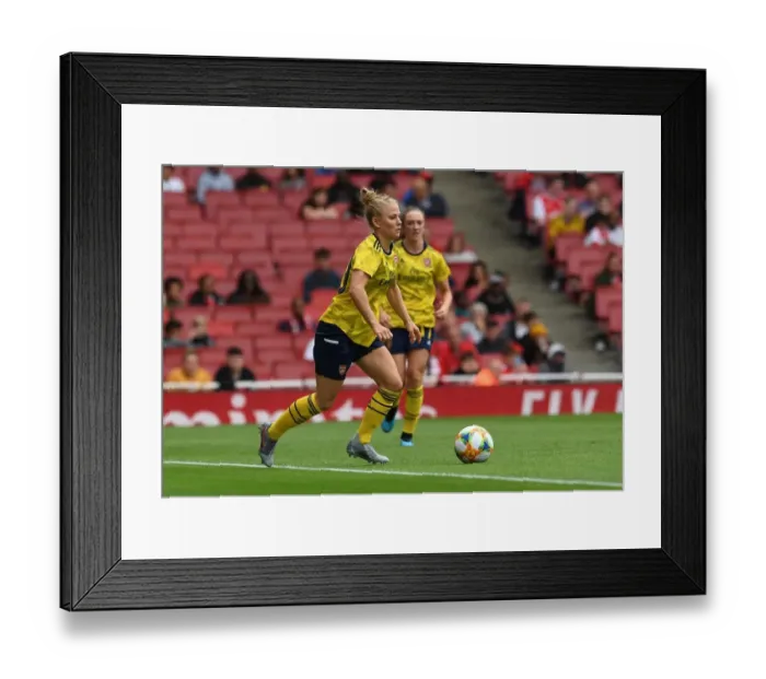 Framed Print : Arsenal Women vs. FC Bayern Munich: Emirates Cup Clash