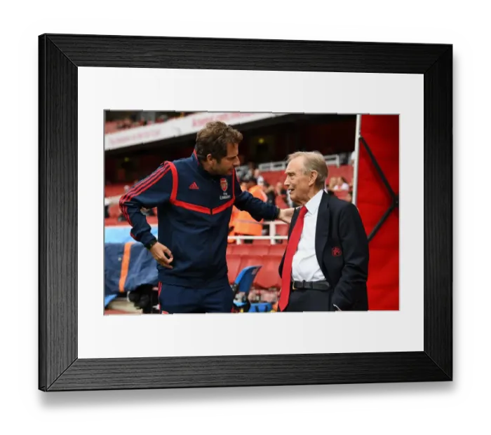 Framed Print : Arsenal Women vs Bayern Munich: Montemurro and Friar's Pre-Match Discussion at Emirates Stadium