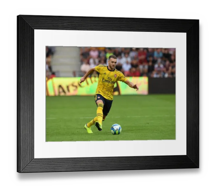 Framed Print : Calum Chambers in Action: Arsenal's Pre-Season Clash against Angers, 2019