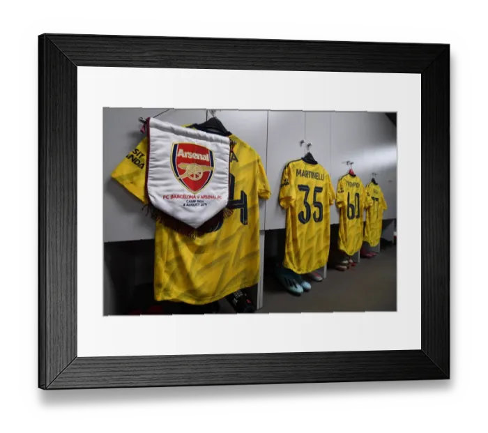 Framed Print : Arsenal in the Changing Room Before FC Barcelona Friendly, 2019 Framed Print : Arsenal in the Changing Room Before FC Barcelona Friendly, 2019