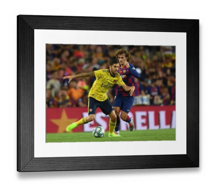 Framed Print : Clash of Stars: Dani Ceballos vs Antoine Griezmann - FC Barcelona vs Arsenal Pre-Season Battle, 2019