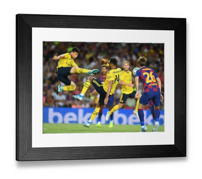 Framed Print : FC Barcelona vs. Arsenal: Martinelli Shines in Pre-Season Friendly at Nou Camp (2019-20)