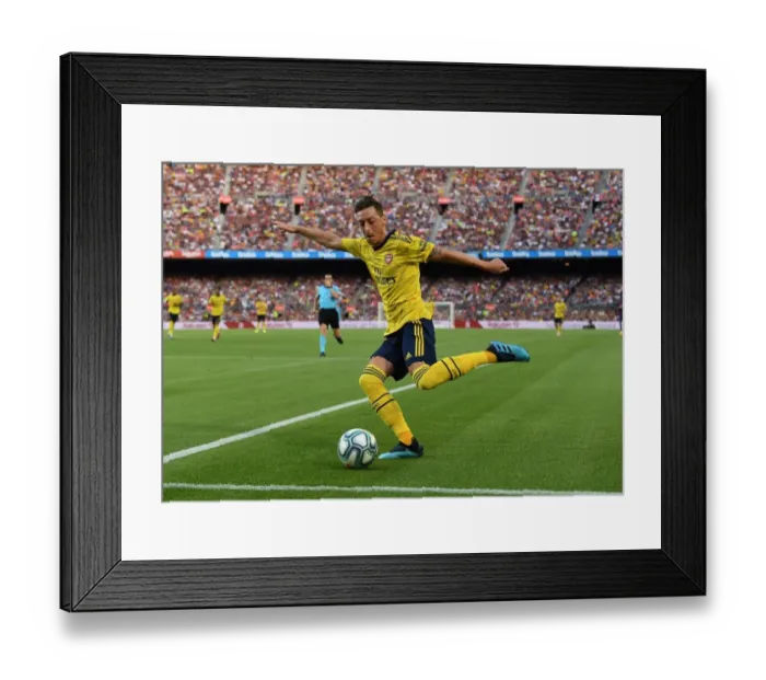 Framed Print : Mesut Ozil in Action: FC Barcelona vs. Arsenal (2019-20 Pre-Season Friendly)